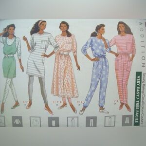 Vintage Butterick Pattern 4471 
Dress Top Jumper Pant Leggings Size 6-10 
UC NOS